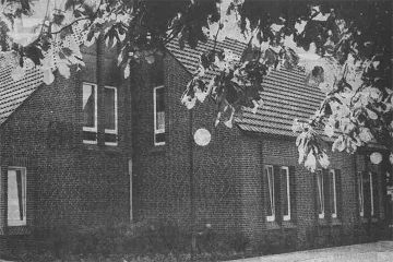 Das Klinkergebäude "Gemeindezentrum Bant" in Wilhelmshaven